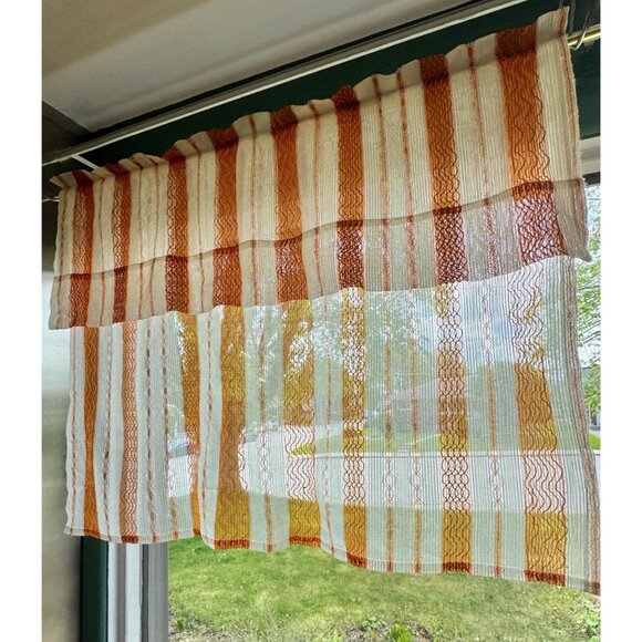 Vintage 70s curtain, pumpkin orange & white stripes, ruffled top, mesh net panel - Picture 2 of 8